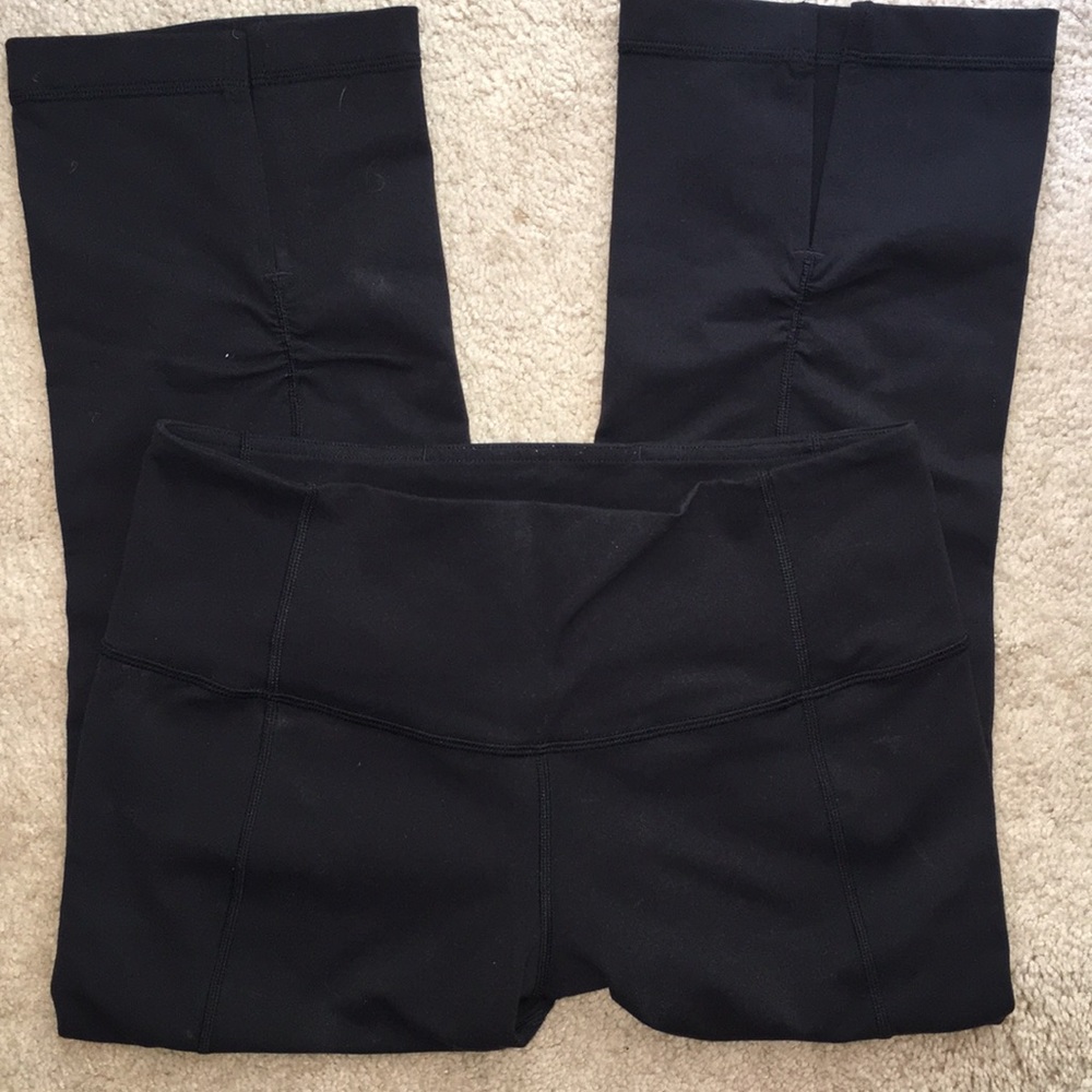 EUC 🍋 LuluLemon Yoga Capris